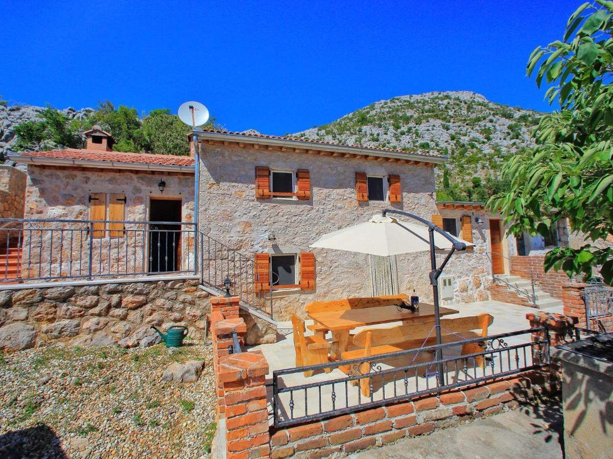 Lovely Holiday Home In Starigrad Extérieur photo