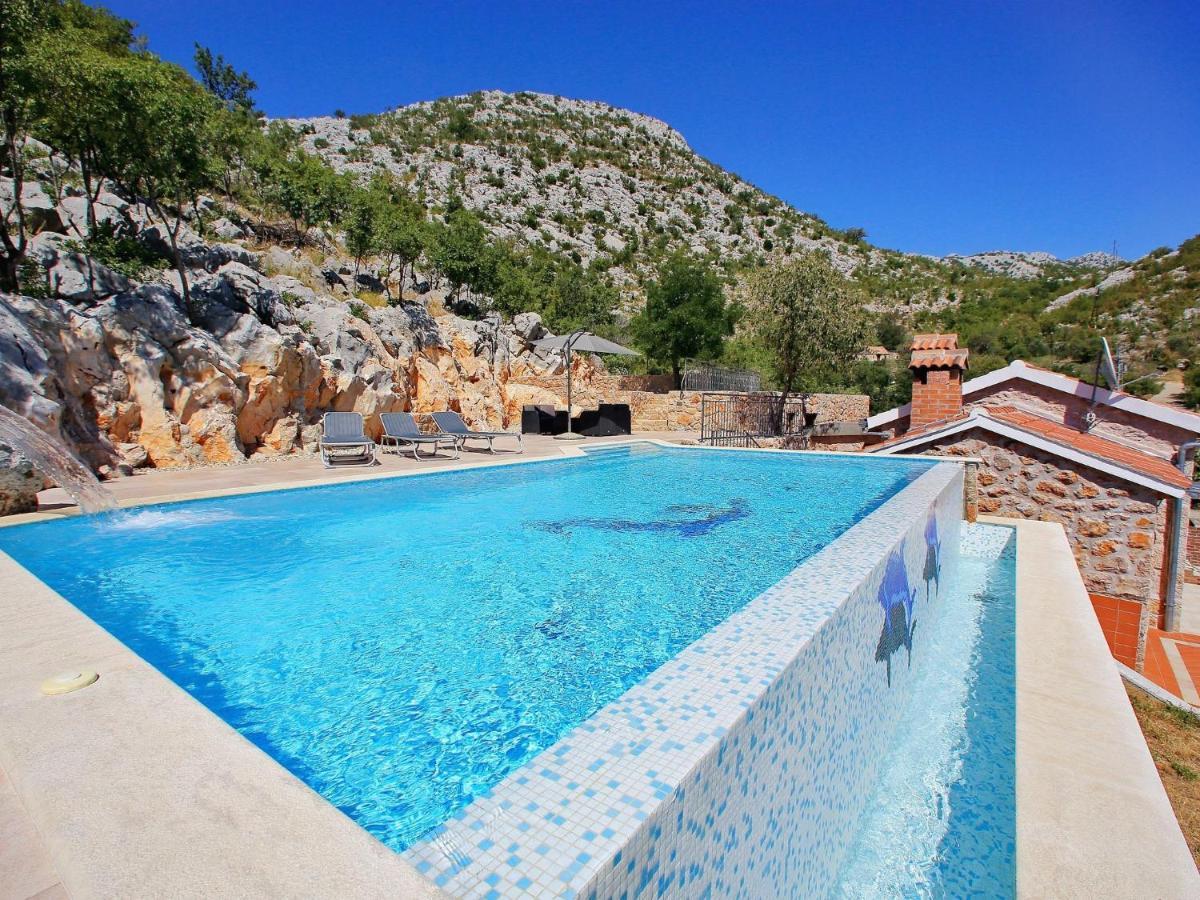 Lovely Holiday Home In Starigrad Extérieur photo
